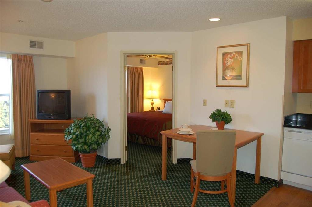 Homewood Suites Grand Rapids Quarto foto